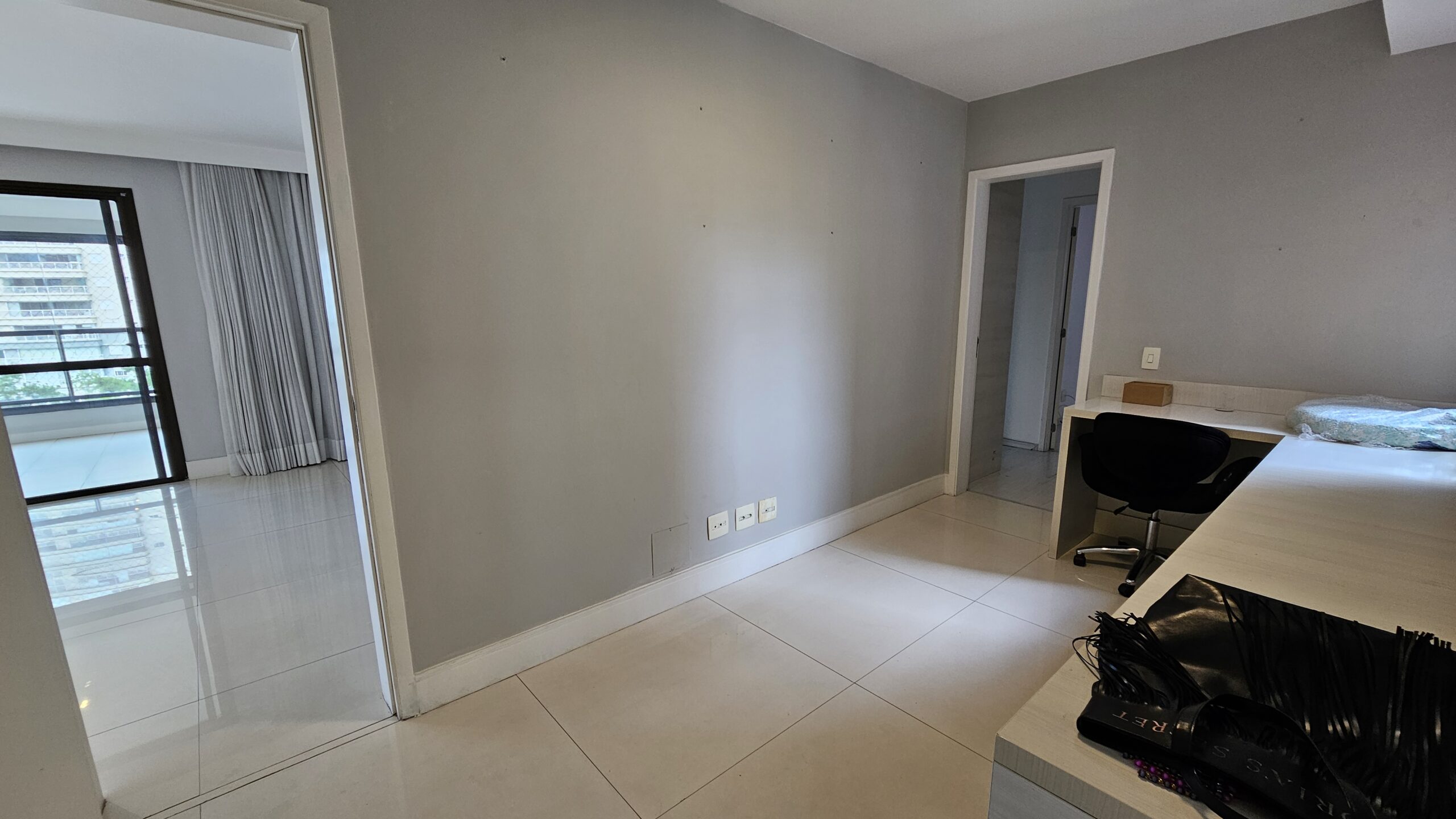apartamento-alto-padrao-210m²-3-suites-condominio-the-gift-zona-sul (44)